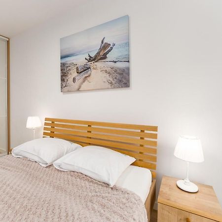 Nadmorskie Tarasy Apartament 215 A Eltom Tour Kolobrzeg Exterior photo